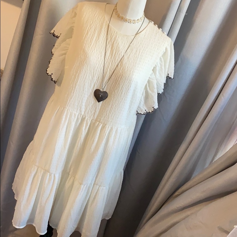 White babydoll beach scrunch dress
